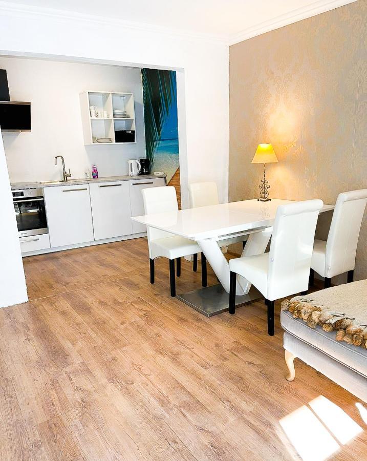 Stylische Wohnung Mit Charme Ravensburg Exterior photo